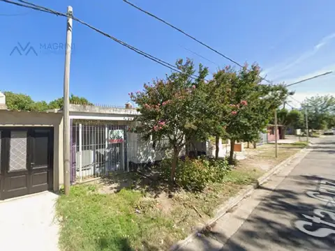 Casa con terreno en Santa Cruz al 600, Pergamino, Bs. As.