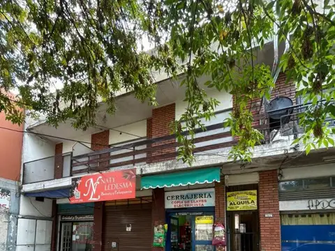 Constitucion 500, Piso 1