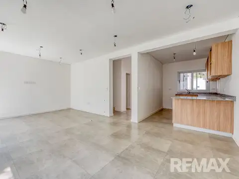 Casa en Venta en Villa Gobernador Udaondo, USD 199.000
