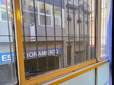 Oficina en Venta al Oeste