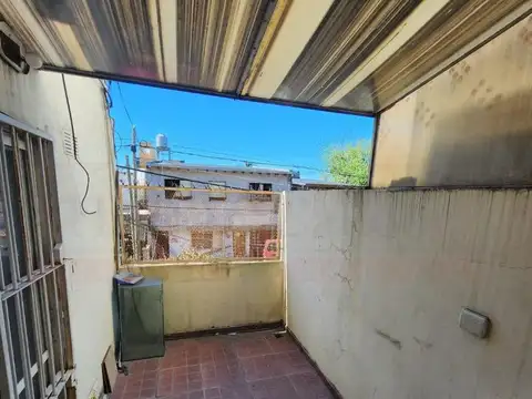 Departamento en Venta en Villa Luzuriaga, USD 65.000