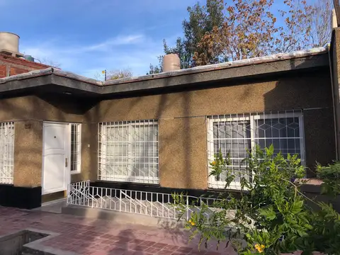 Casa en Cuarta Sección