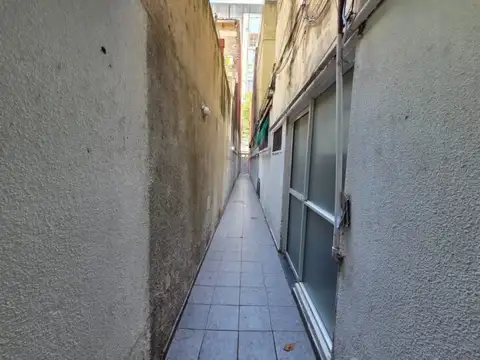 Rioja 1429 , Piso 1