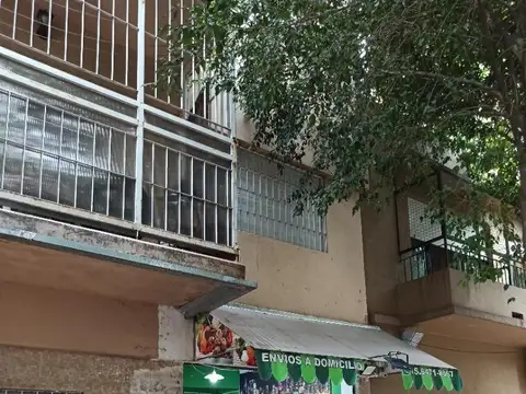 LOCAL EN VILLA URQUIZA