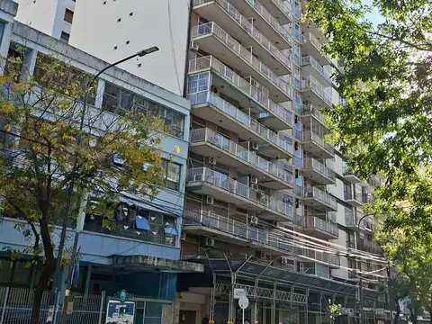 Departamento en Venta en Parque Rivadavia, USD 174.000
