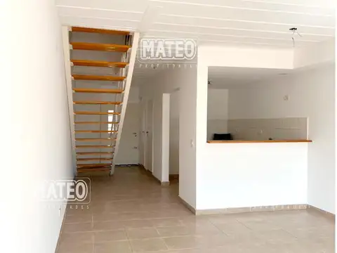 Casa en Alquiler en Paso del Rey, $ 550.000