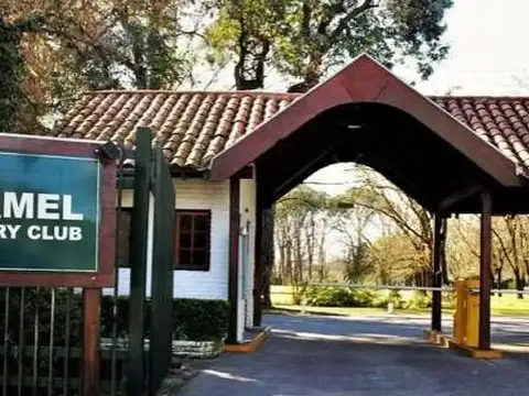 Terreno en Carmel C.C