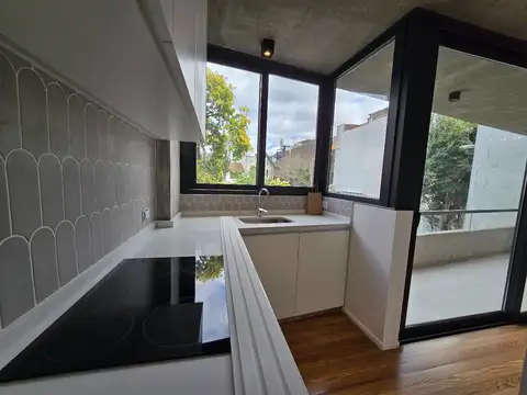 Departamento en Alquiler con 1 cocheras