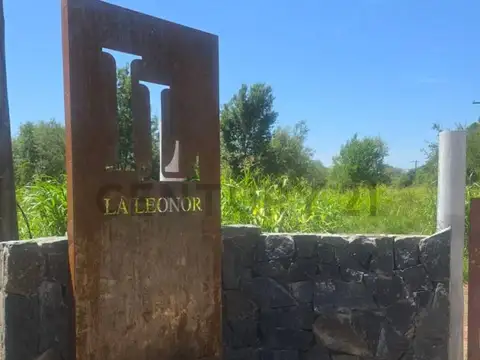 LOTE EN VILLA ESQUIU - 2,014mts - c/FINANCIAMIENTO