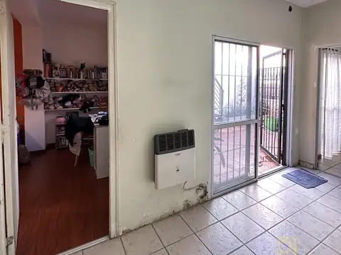 Ovidio Lagos  al 700