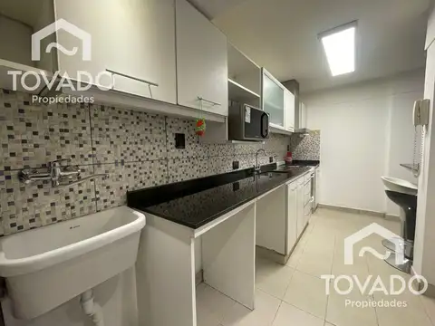 Oficina en Alquiler al Este