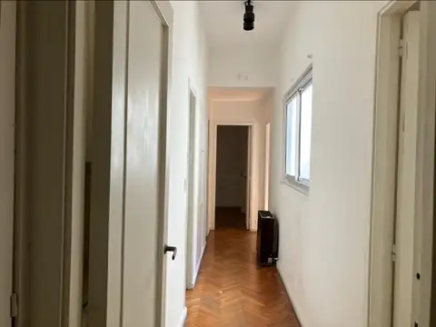 EDIFICIO DE EXCELENTE CATEGORIA