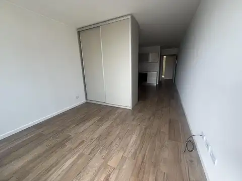 VENTA - MONOAMBIENTE CON BALCÓN Y AMENITIES - CENTRO - PELLEGRINI 1600