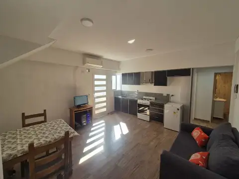 Depto Tipo Casa en Venta de 2 ambientes