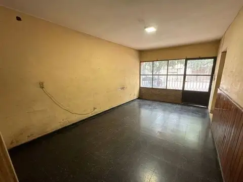 Venta de casa en Roca (S) casi esquina Mendoza