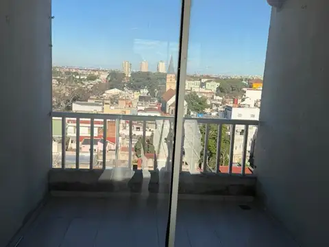 Departamento en Alquiler en Parque Chacabuco, $ 650.000