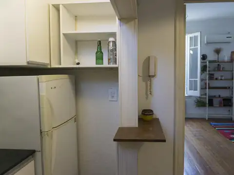 Depto. de 1 ambiente y medio.