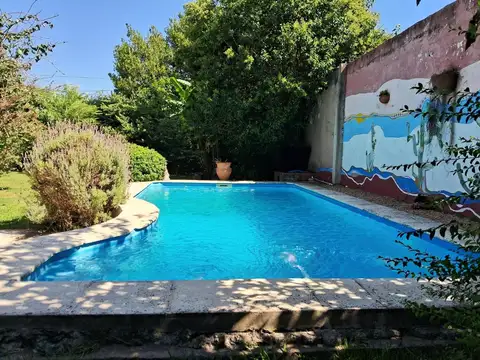 A tres cuadras de panamericana ramal Pilar