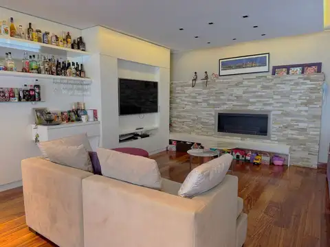 Departamento 7 ambientes con 2 baños