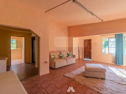 VENTA CASA 4 DORMITORIOS DELTA DEL TIGRE