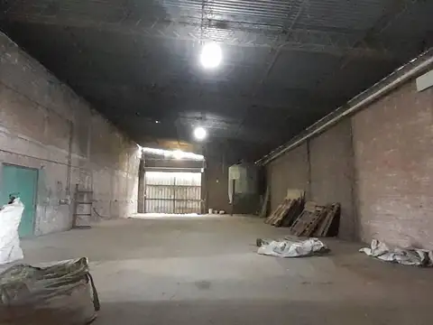 EN VENTA Y ALQUILER EXCELENTE UBICACION