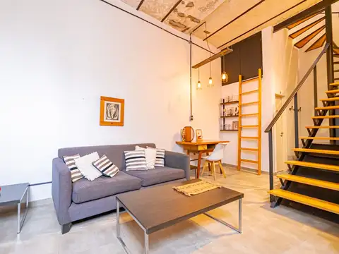 Depto Tipo Casa en Venta 7 años