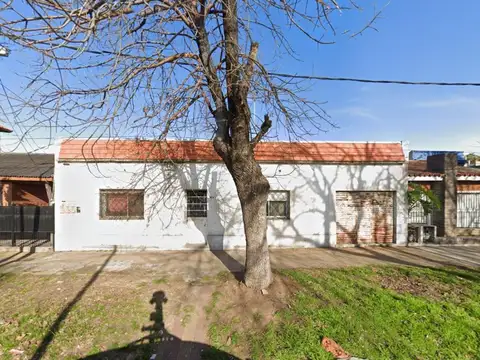 Excelente propiedad para negocio 