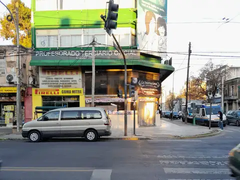 Local en Venta 50 años