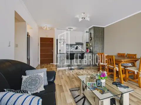 Departamento 3 ambientes con 2 baños