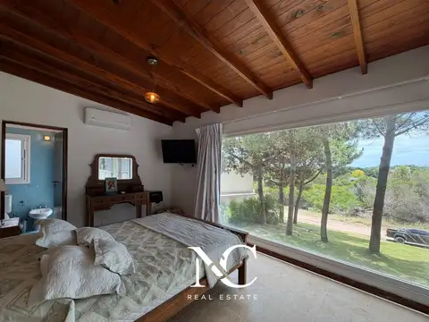 Casa en venta en Costa Esmeralda con gas natural