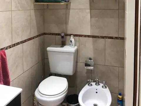 1 De Agosto De 1806 Calle 109 3940