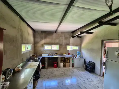 Casa 3 ambientes con 1 baño