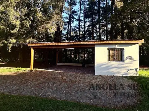 Casa en Venta con 2 cocheras