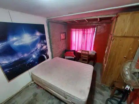 IMPECABLE PREMOLDEADA SOBRE LOTE PROPIO DE 200M2