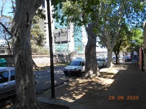 Terreno en Venta 181  mts Fondo