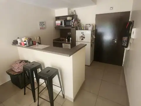 Holmberg 2100, Piso 2