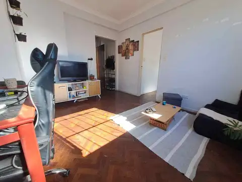 Teniente General Eustaquio Frías 100