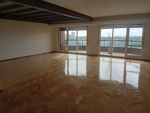Departamento en Alquiler de 5 ambientes