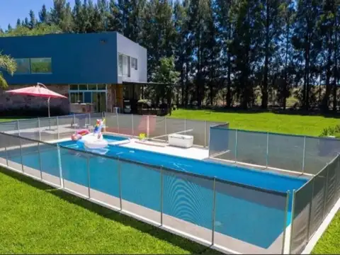 Casa de 4 dormitorios en venta en Barrio Harás del Sur