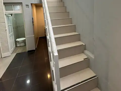 Depto Tipo Casa en Alquiler de 3 ambientes