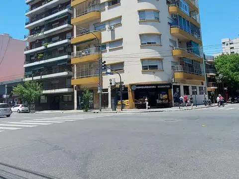 Departamento 3 amb con balcon Monserrat