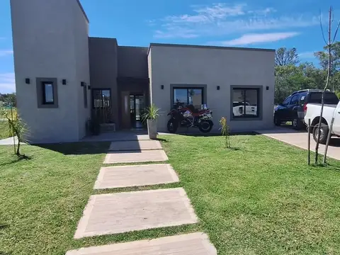 Casa en Venta en San Pablo 3 dormitorios, Pilar 100