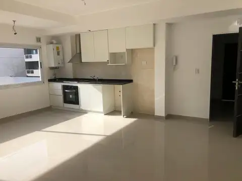 Departamento en Venta en Adrogue, USD 117.000
