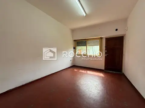 Depto Tipo Casa en Alquiler de 2 ambientes