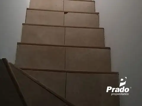 DPTO TIPO DUPLEX 2 DORMITORIOS - CON BALCÓN