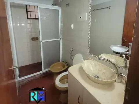 Casa en alquiler en excelente estado