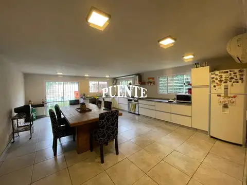 Casa en Venta en El Trébol, USD 240.000