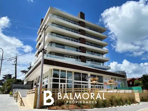 Departamento en Alquiler - Zona: Centro Playa / REF: 2159