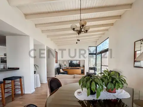 CASA EN VENTA EN GORINA LA PLATA