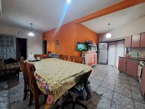Depto Tipo Casa en Venta en Ituzaingo, USD 70.000
